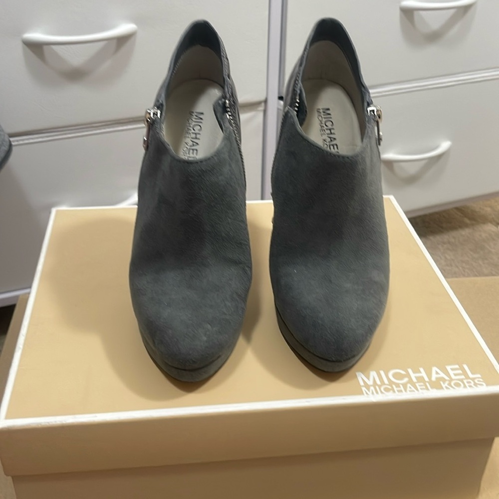 Michael kors booties